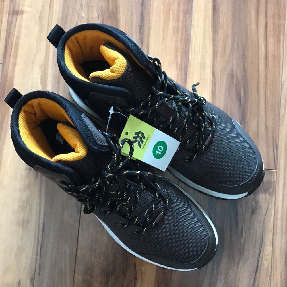 NEW All In Motion Mens Brown Boots